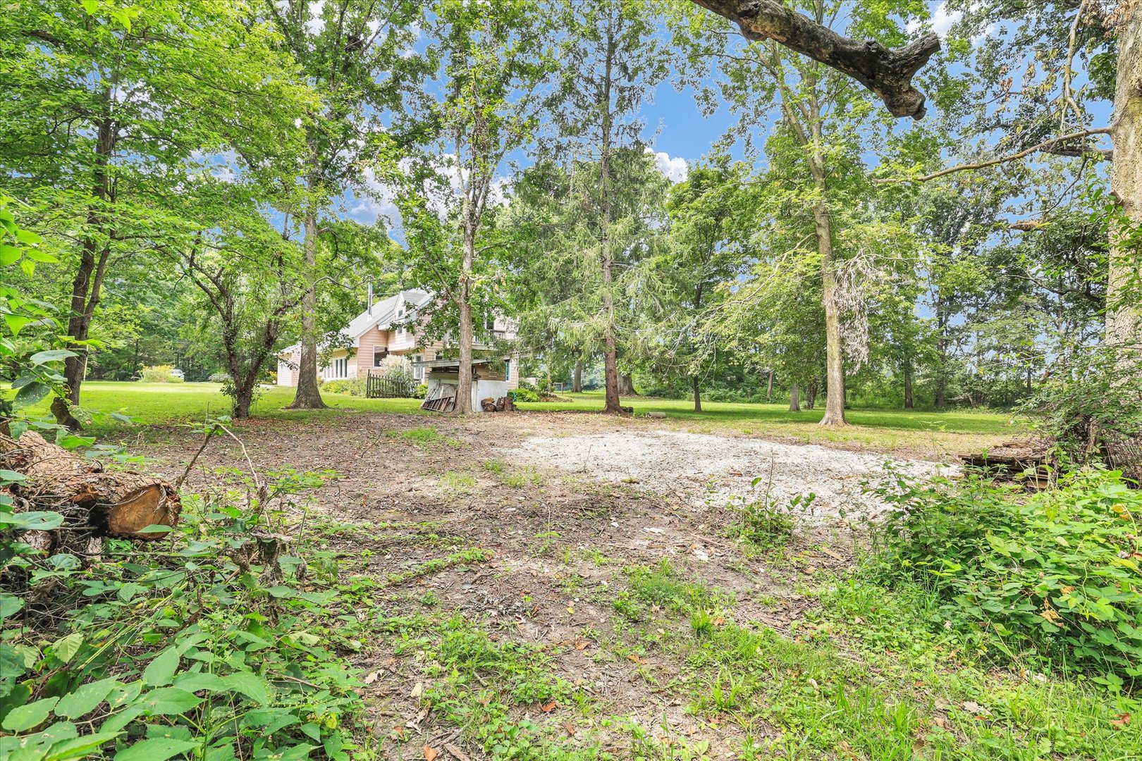 3514 N High Cross Road Property Photo 46