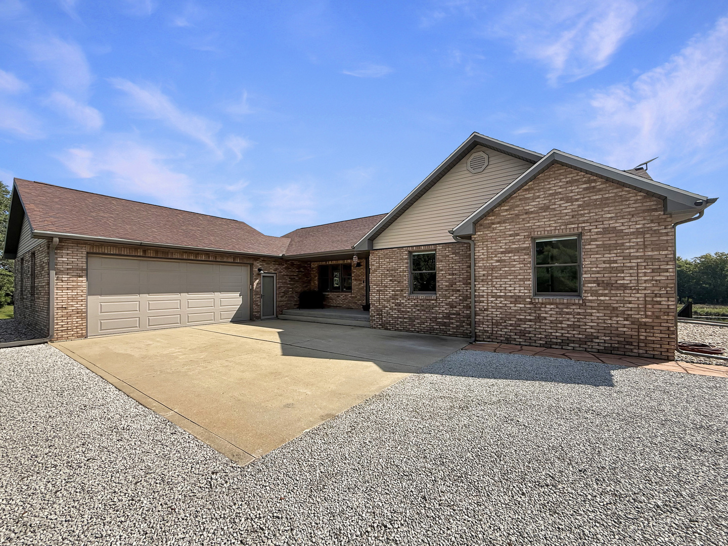 3224 County Road 2700 E Property Photo 2