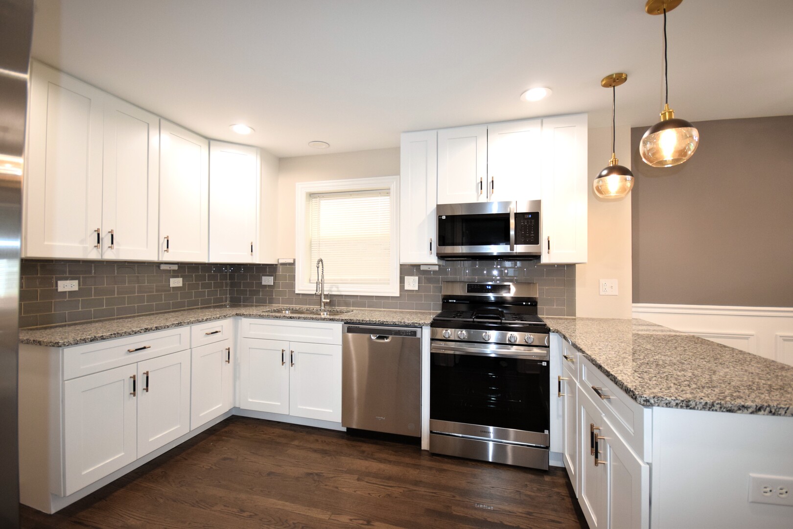 1341 W 97th Street Property Photo 6