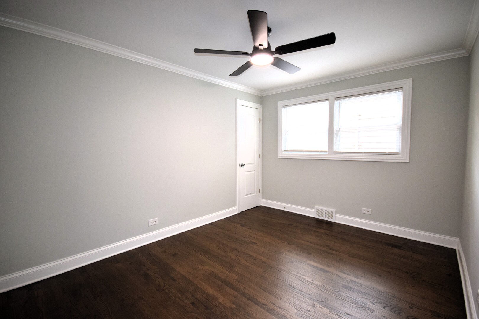 1341 W 97th Street Property Photo 14