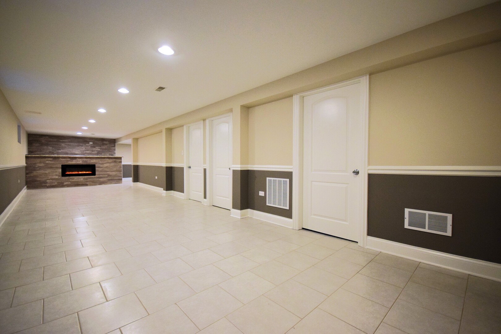 1341 W 97th Street Property Photo 15