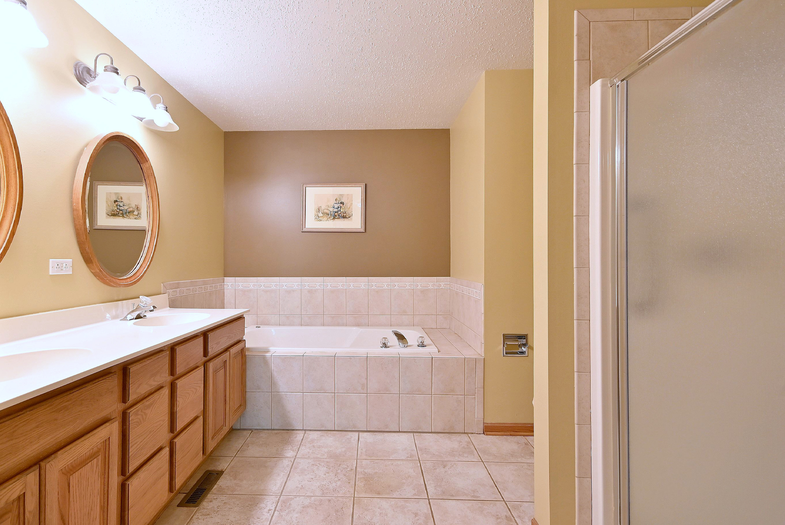 13845 Steepleview Lane Property Photo 17