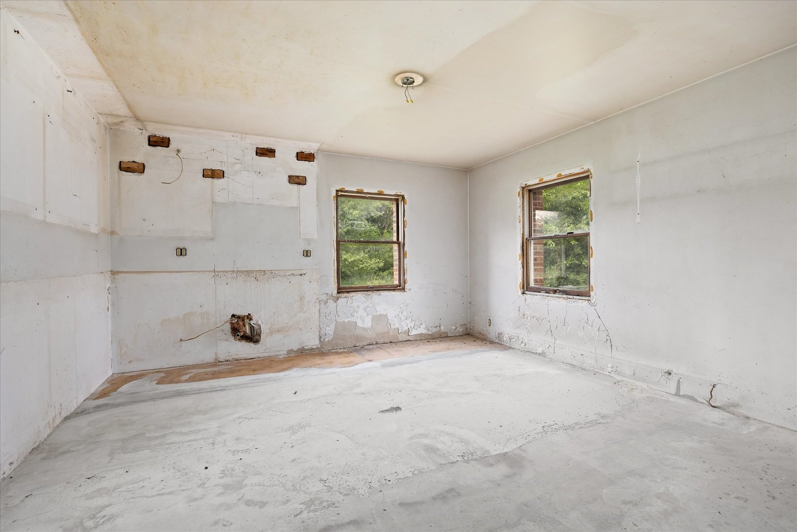 170 Round House Street Property Photo 33