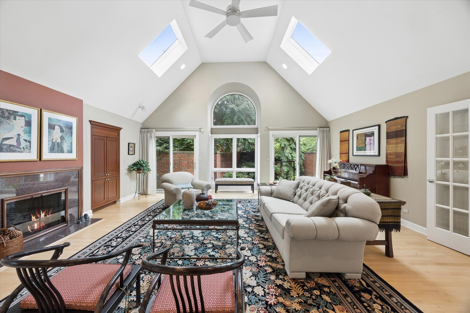1208 Fox Trail Court Property Photo 7
