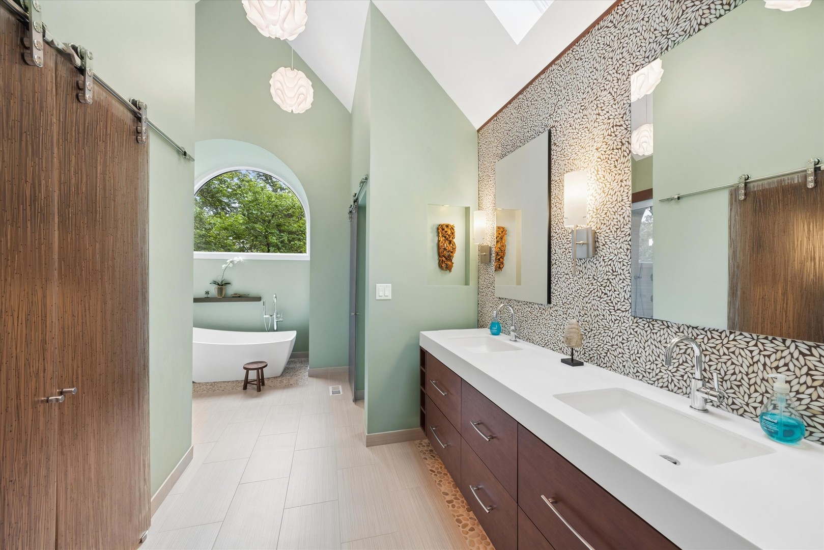 1208 Fox Trail Court Property Photo 17