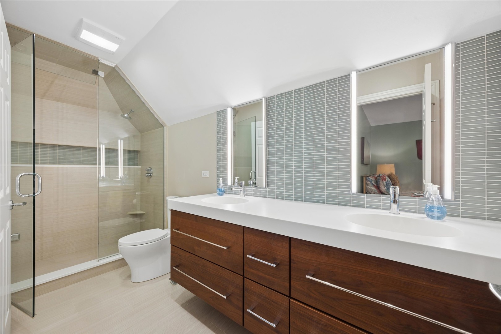 1208 Fox Trail Court Property Photo 21