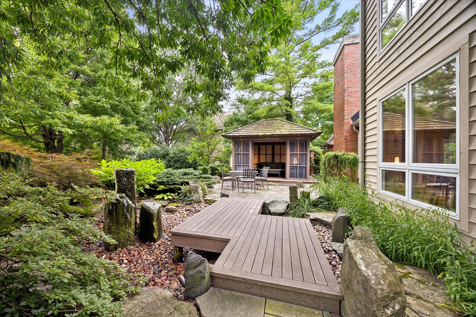 1208 Fox Trail Court Property Photo 27