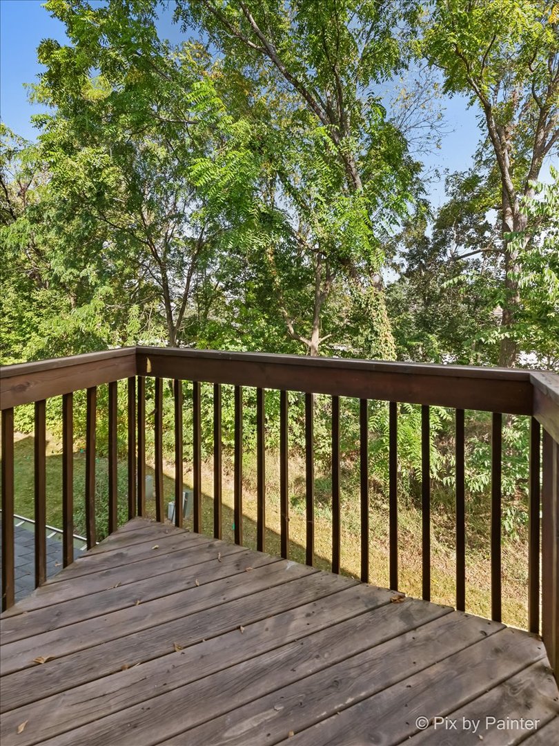 313 Windsor Court D Property Photo 26