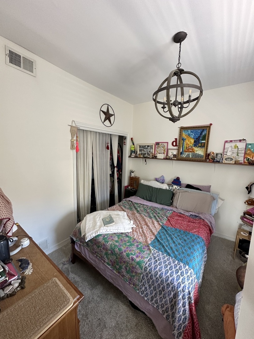 5110 W Byron Street 2 Property Photo 15