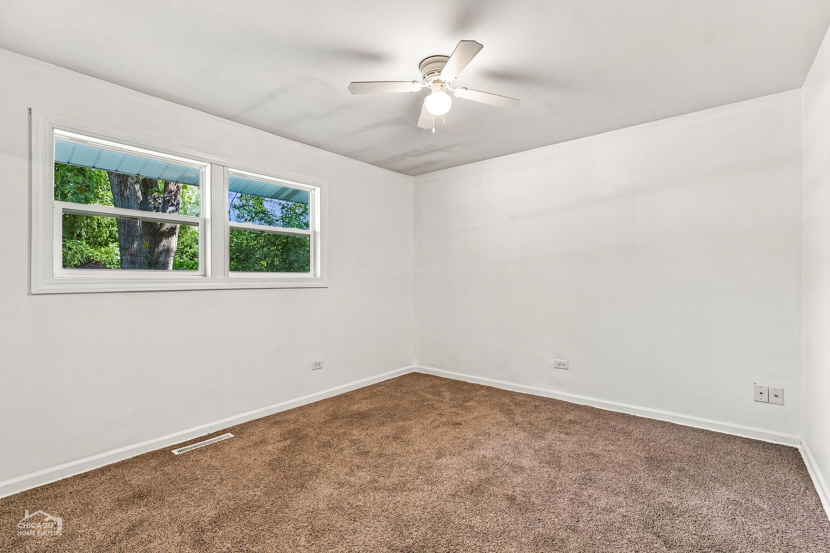 4515 Willow Lane Property Photo 9