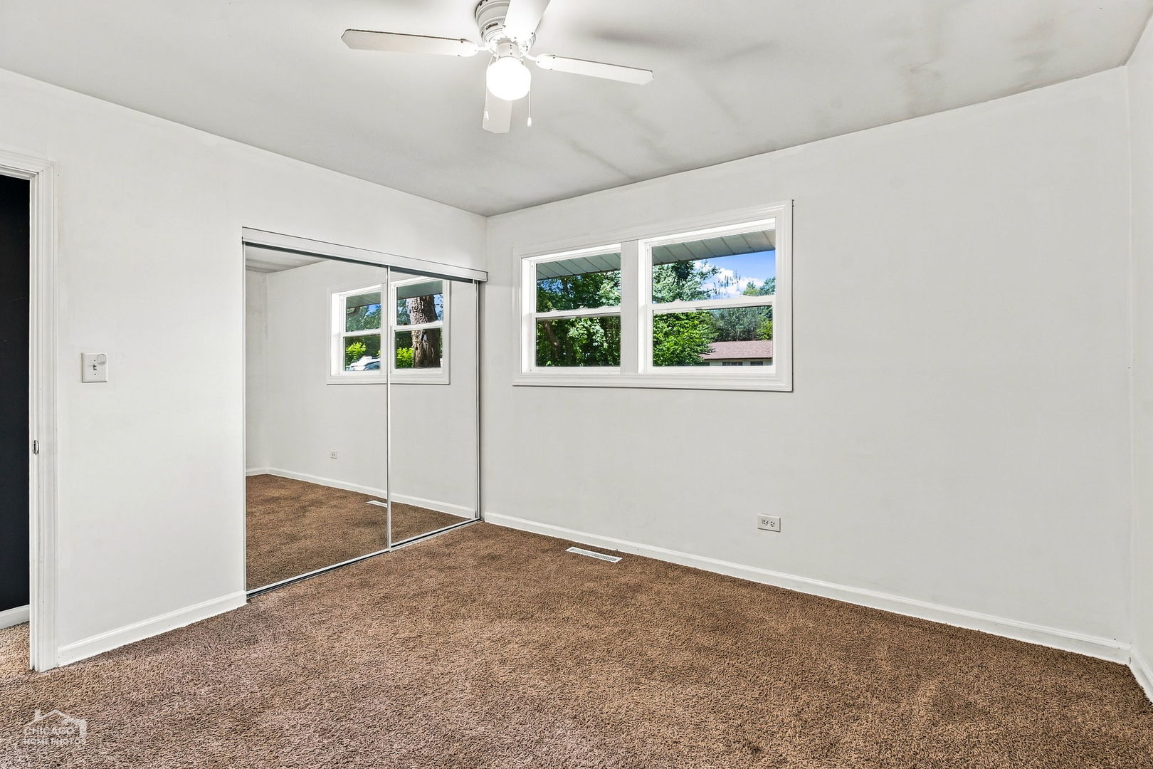 4515 Willow Lane Property Photo 10
