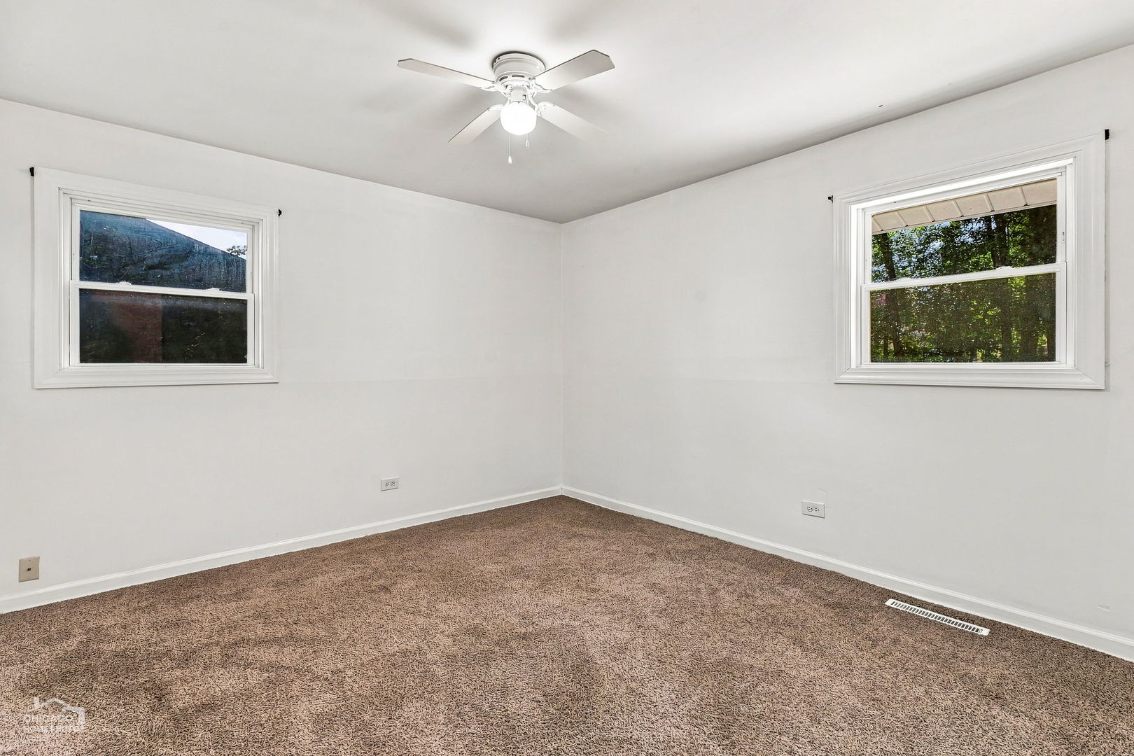 4515 Willow Lane Property Photo 11
