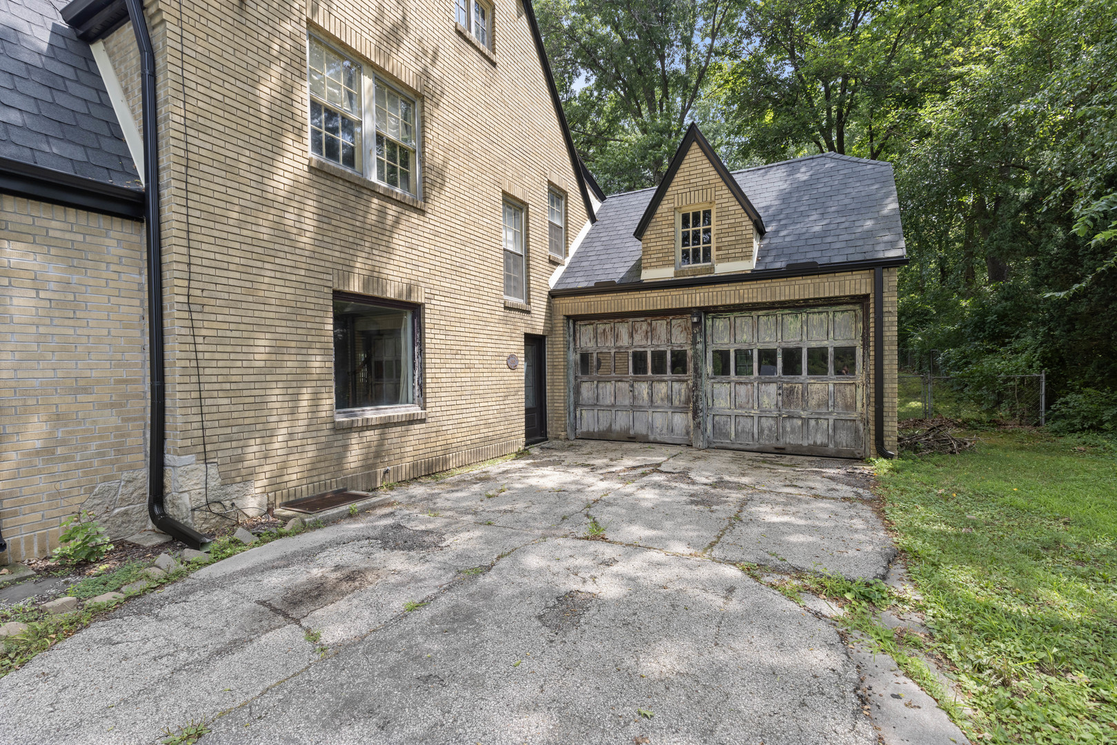 4565 Spring Brook Road Property Photo 21