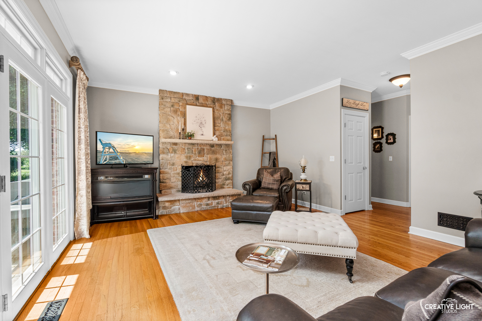 338 Emily Court Property Photo 8