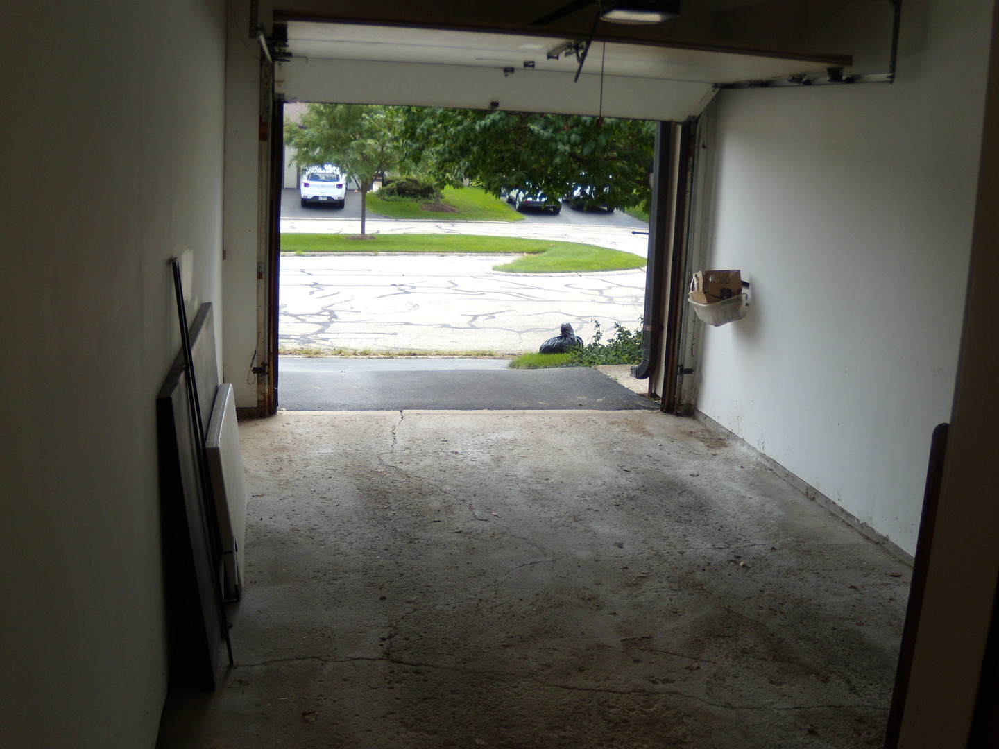 61 Westwood Square Property Photo 16