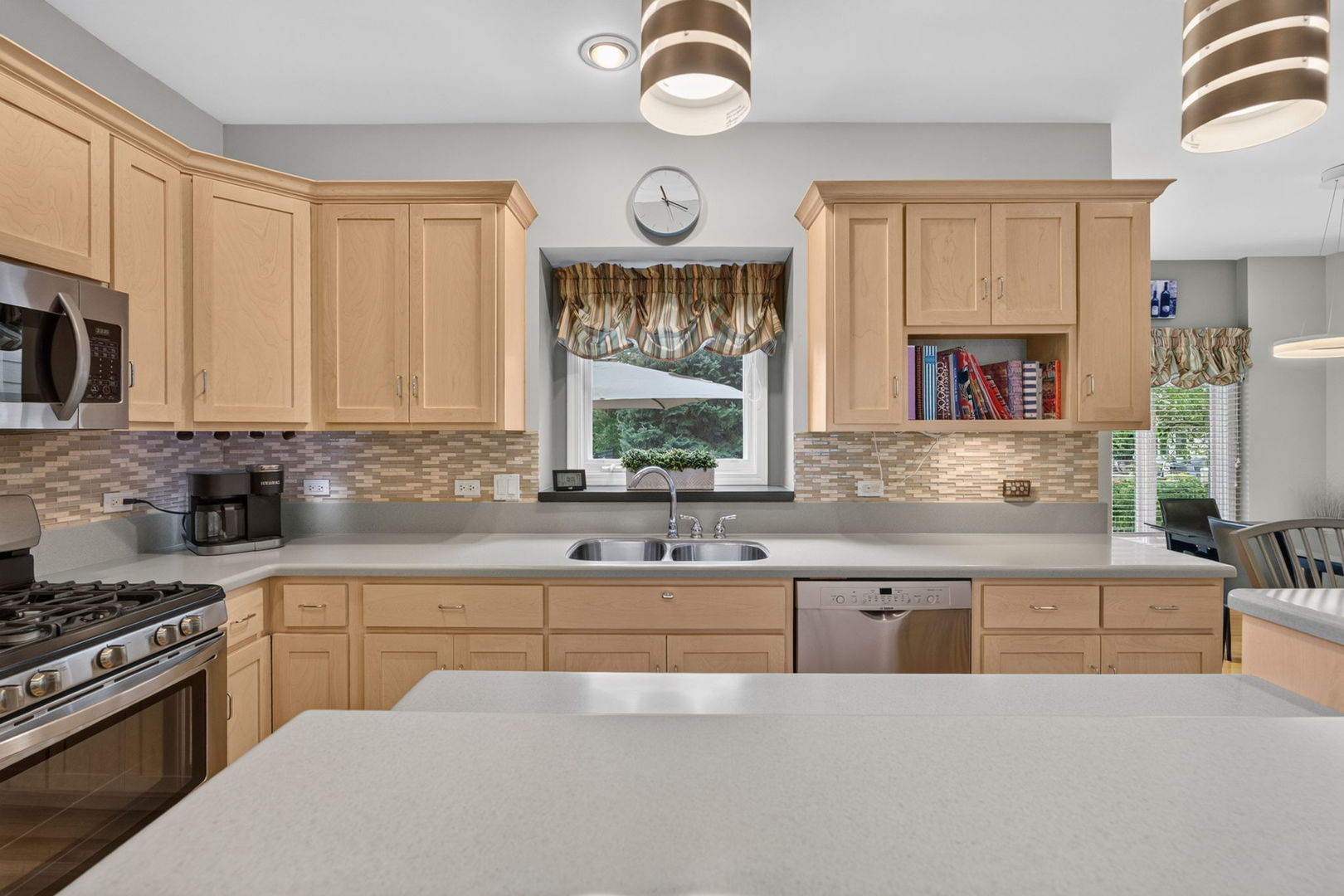24735 Illini Drive Property Photo 27