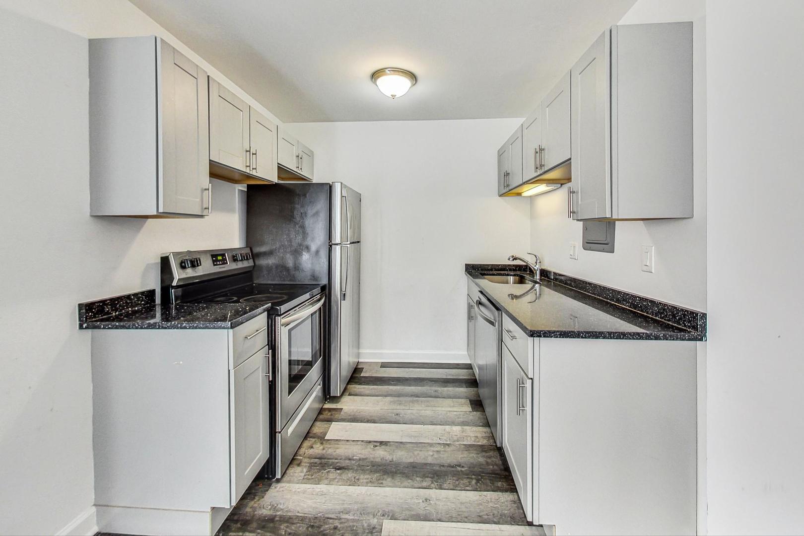 6000 N Winthrop Avenue 307 Property Photo 6