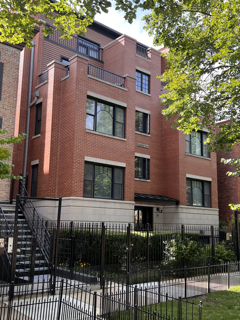 218 S Hamilton Avenue 2s Property Photo 2
