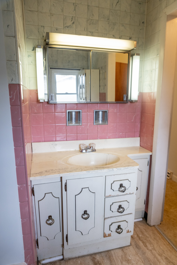 406 N Birch Street Property Photo 17
