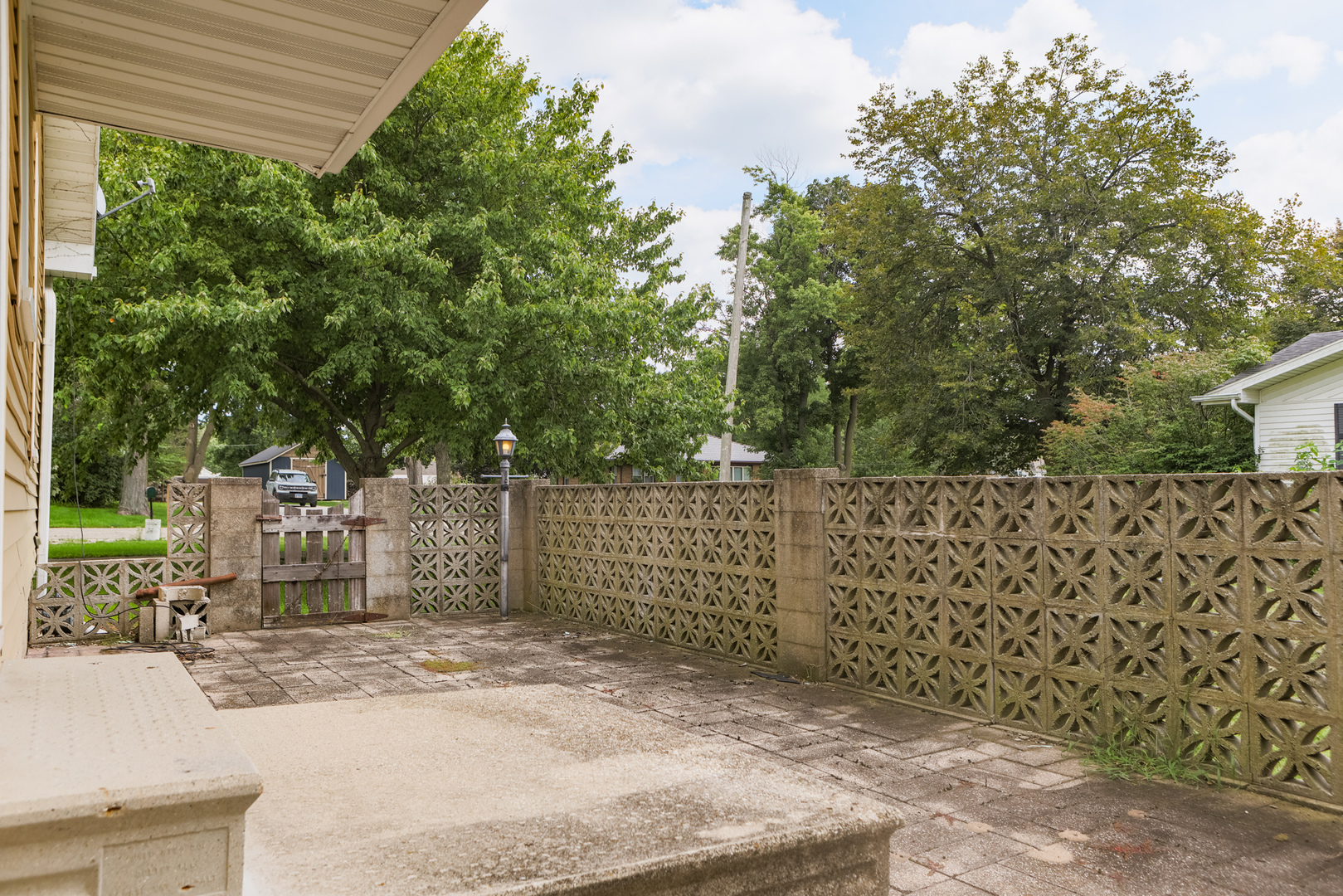 406 N Birch Street Property Photo 20