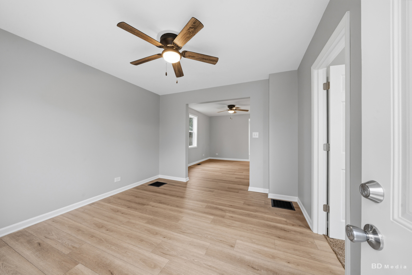 3300 Butler Avenue Property Photo 5