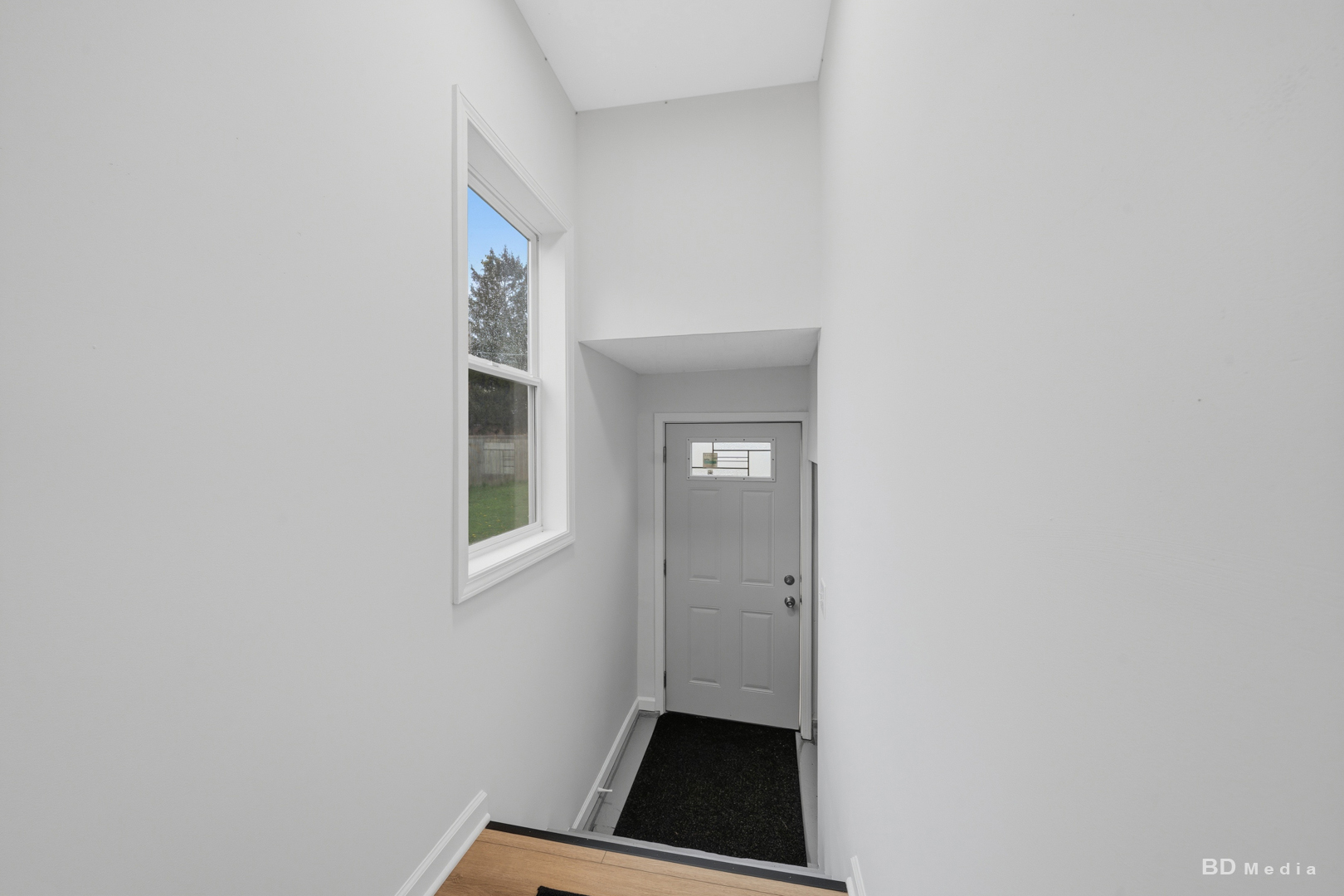3300 Butler Avenue Property Photo 14