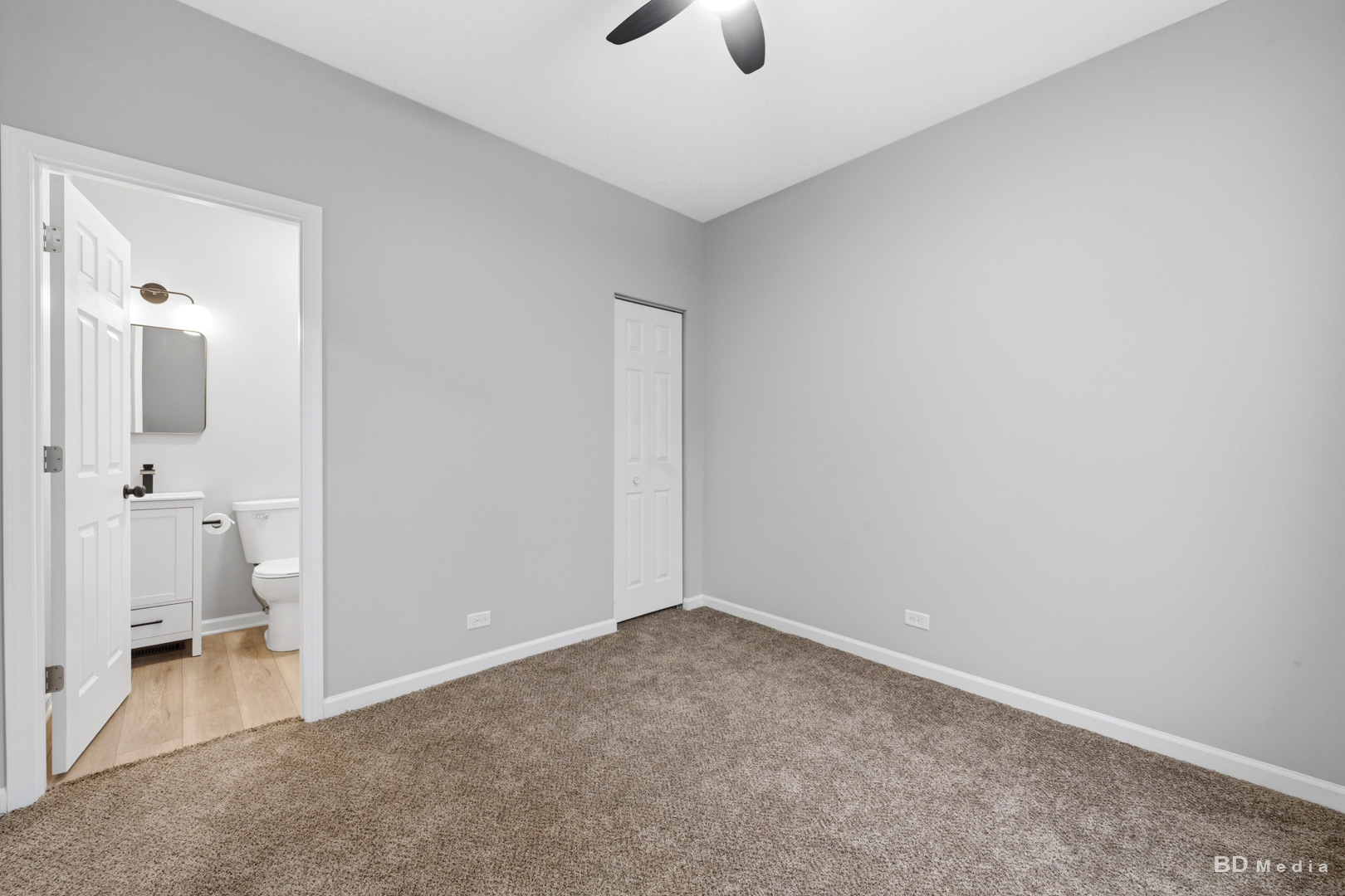 3300 Butler Avenue Property Photo 15