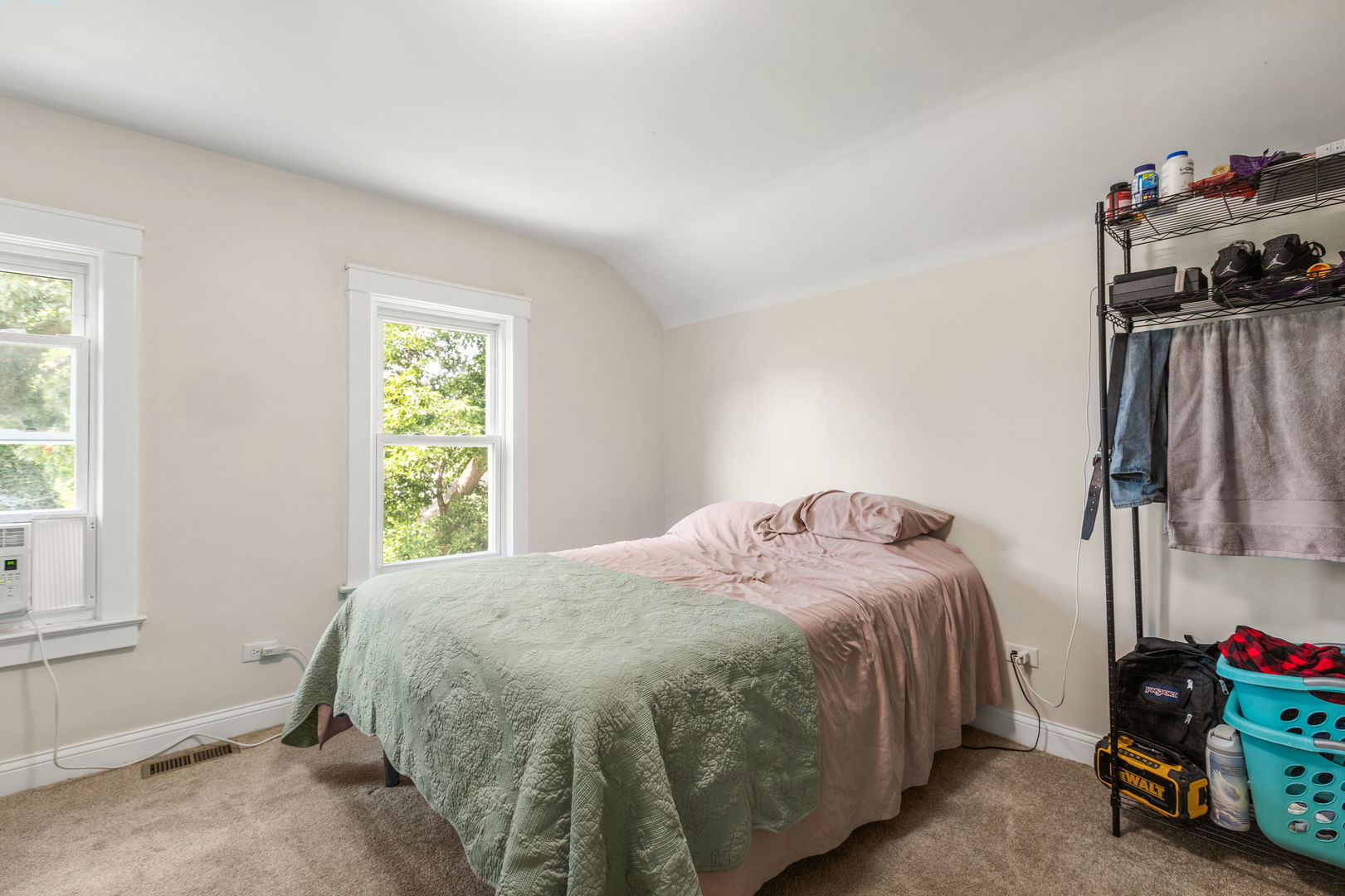 556 Caroline Place Property Photo 14