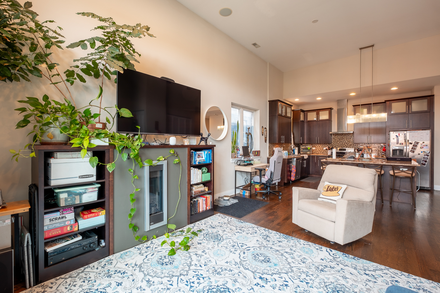 3559 W Montrose Avenue 4e Property Photo 6