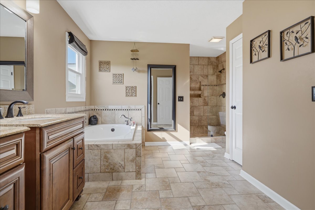 1101 Ironwood Cc Drive Property Photo 32
