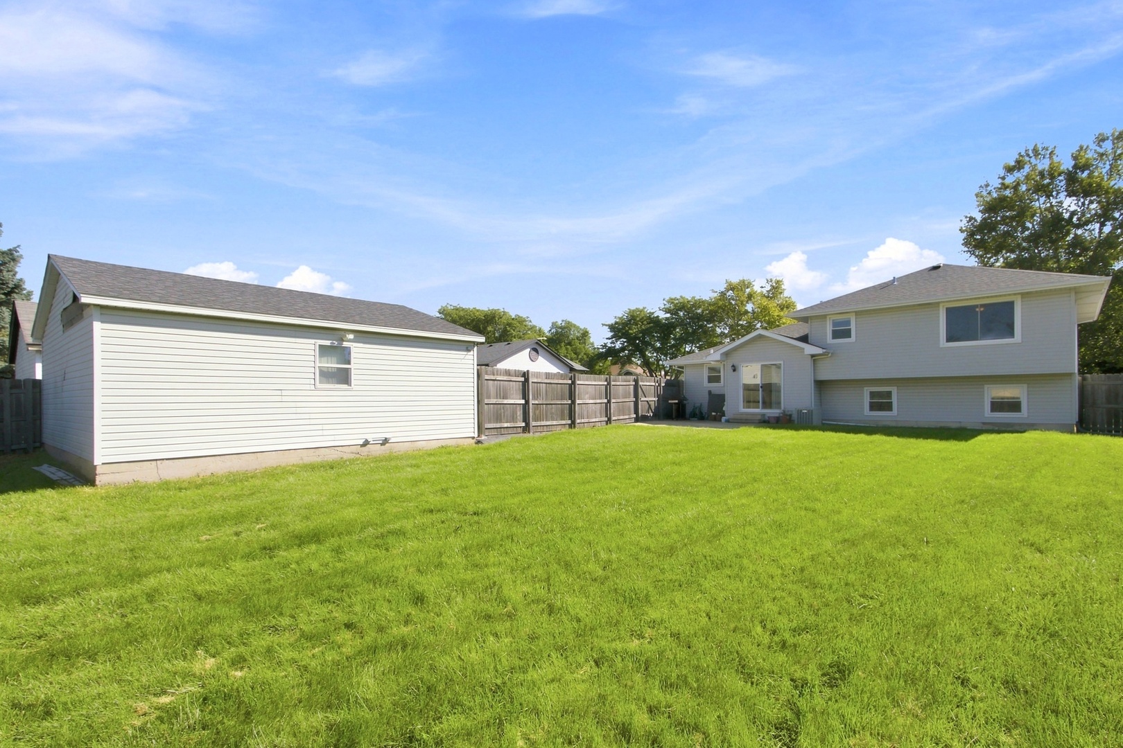 1713 Bataan Street Property Photo 25