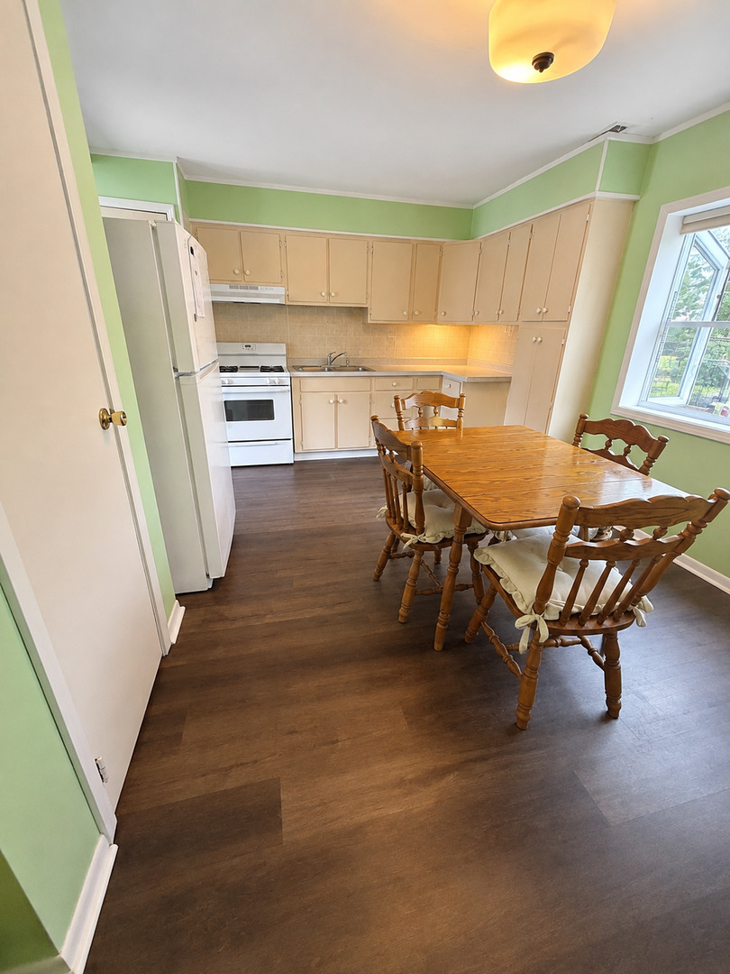 4145 Poplar Avenue Property Photo 3