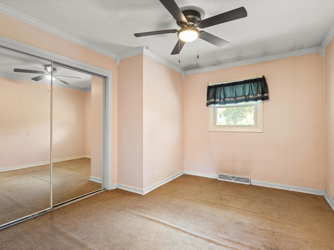 5420 Golden Prairie Circle Property Photo 30