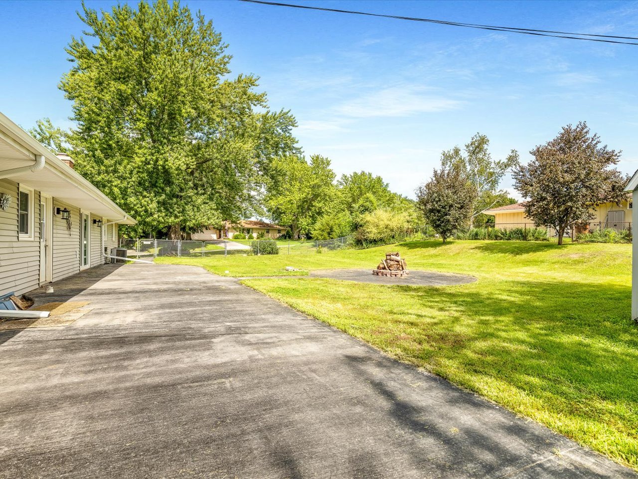 5420 Golden Prairie Circle Property Photo 38