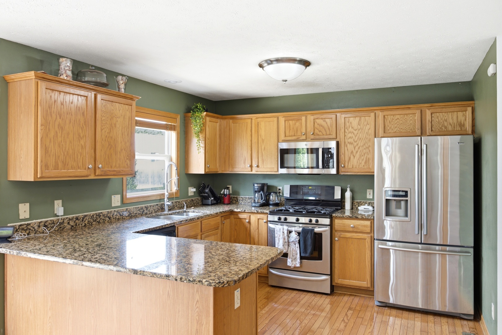 5583 Wheat Drive Property Photo 5