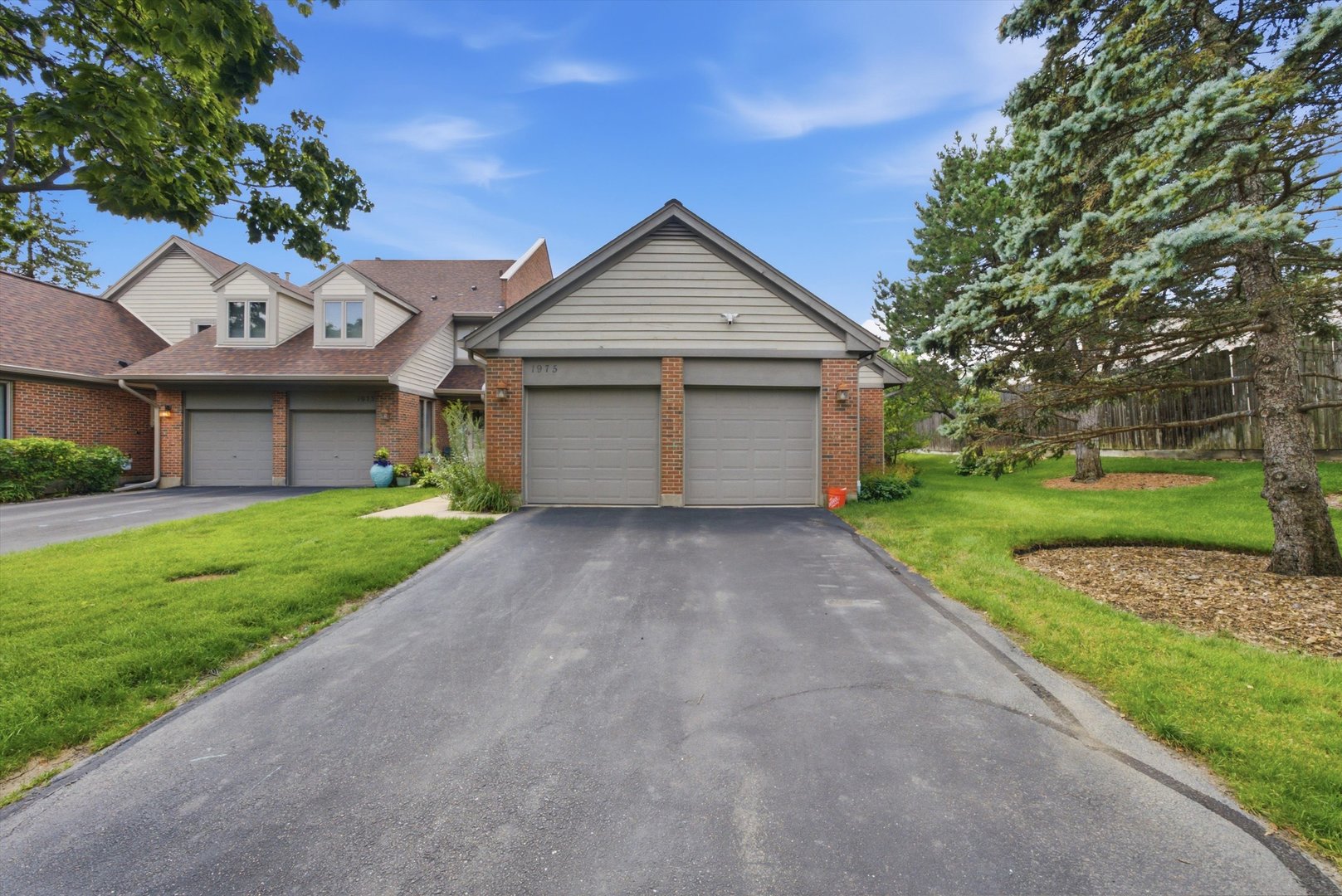 12741187 Property Photo 2