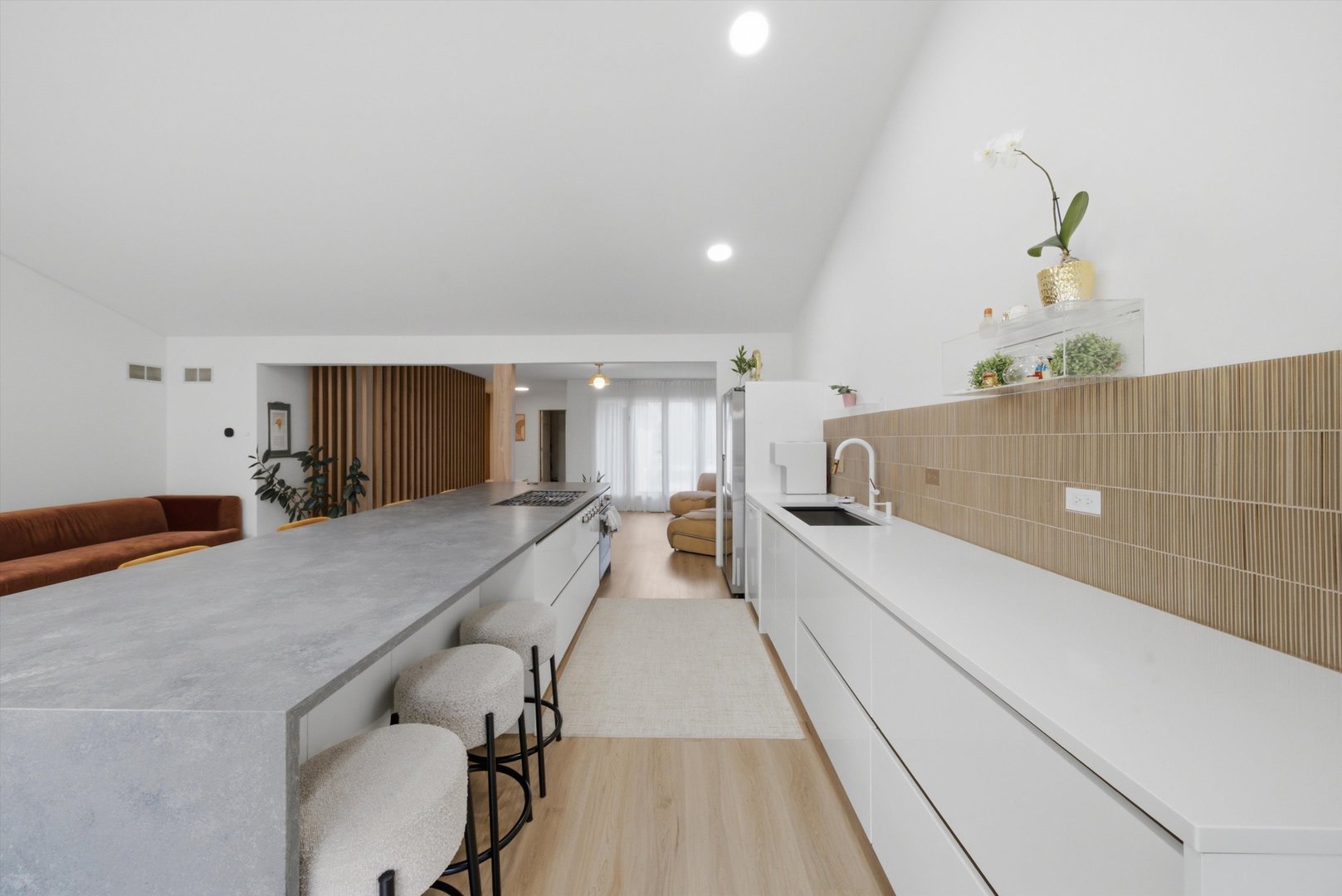 12741187 Property Photo 23