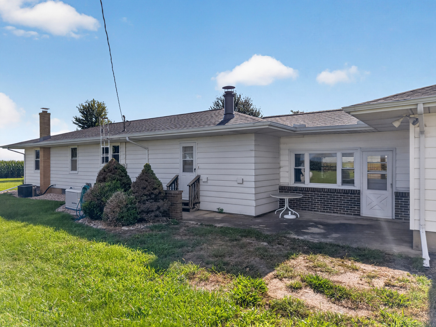3560 E 14th Road Property Photo 6