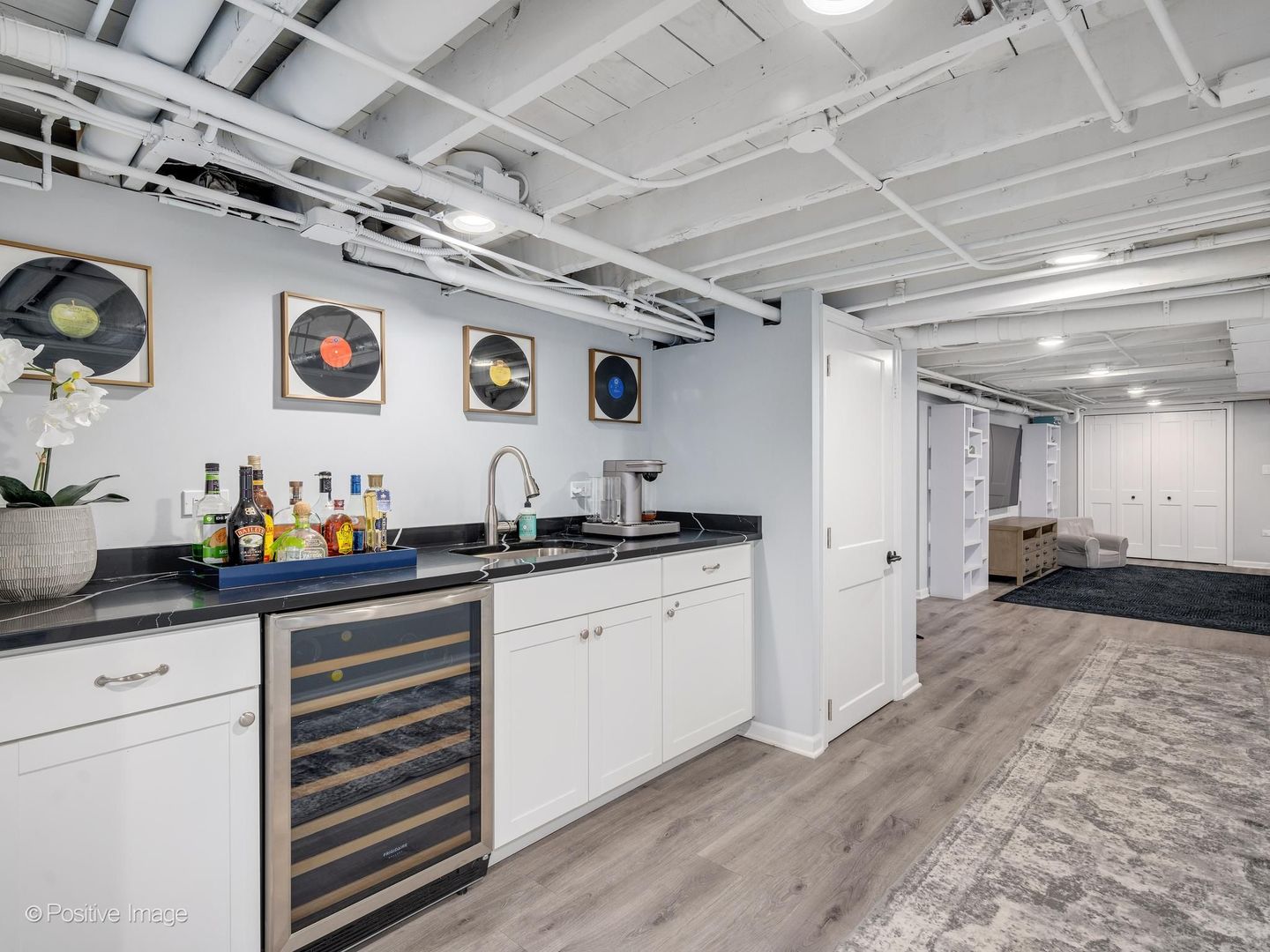 414 Chicago Avenue Property Photo 19