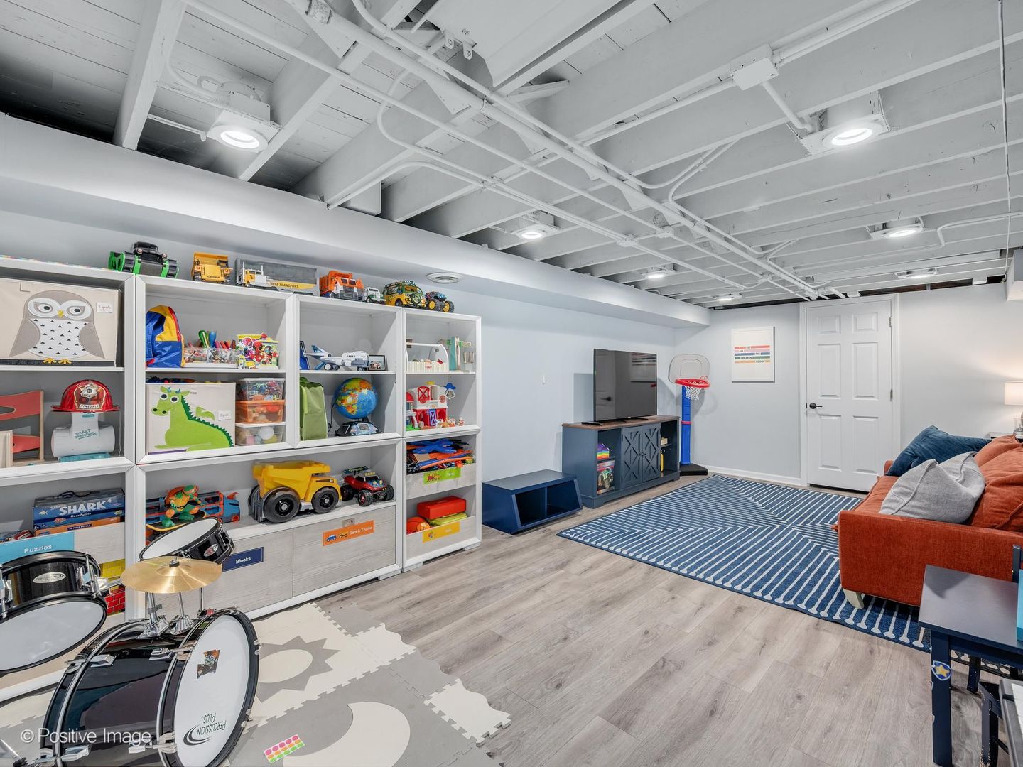 414 Chicago Avenue Property Photo 21
