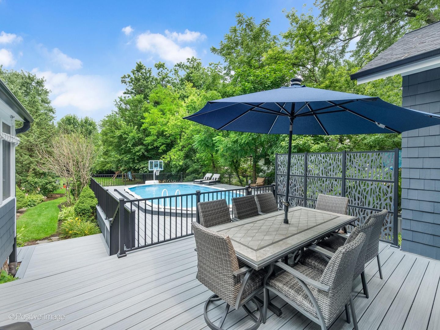 414 Chicago Avenue Property Photo 24