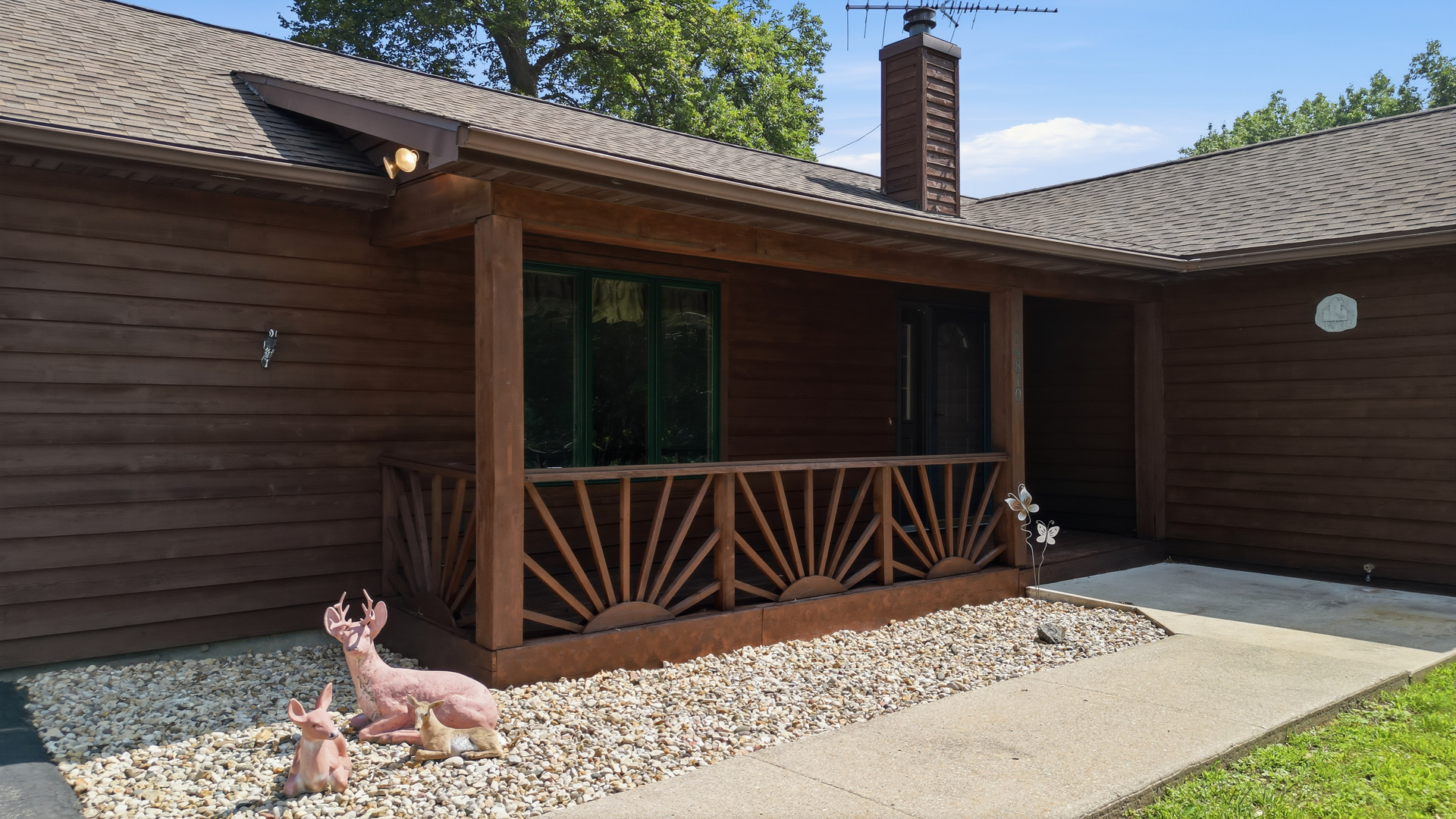 14810 Melinda Drive Property Photo 2