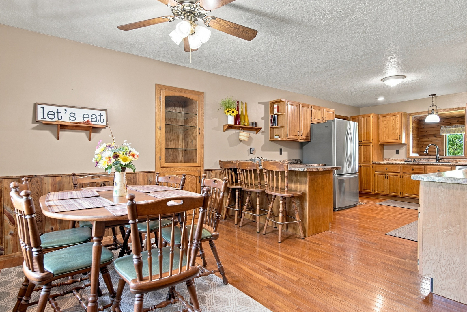 14810 Melinda Drive Property Photo 14