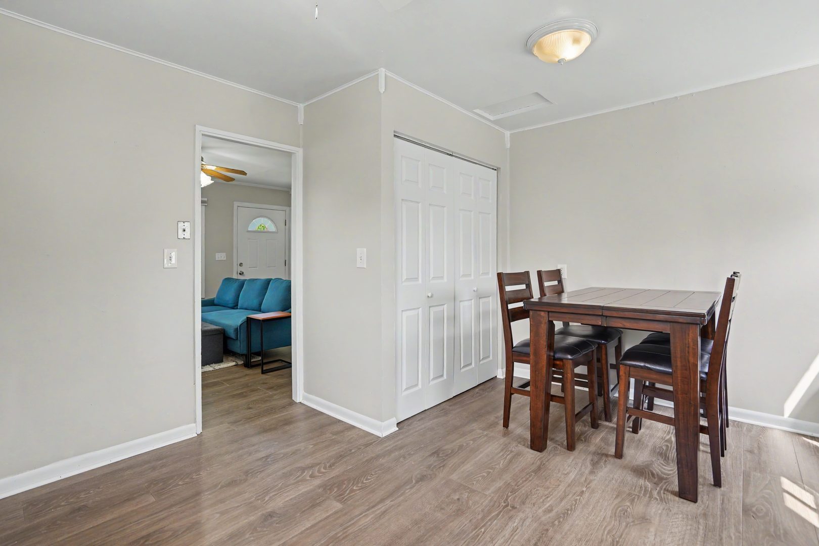 1111 31st Street Property Photo 9