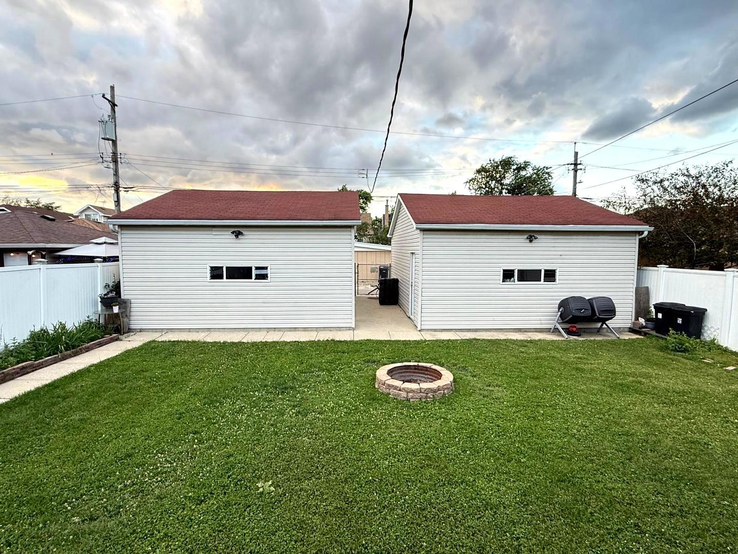6206 W Barry Avenue Property Photo 16