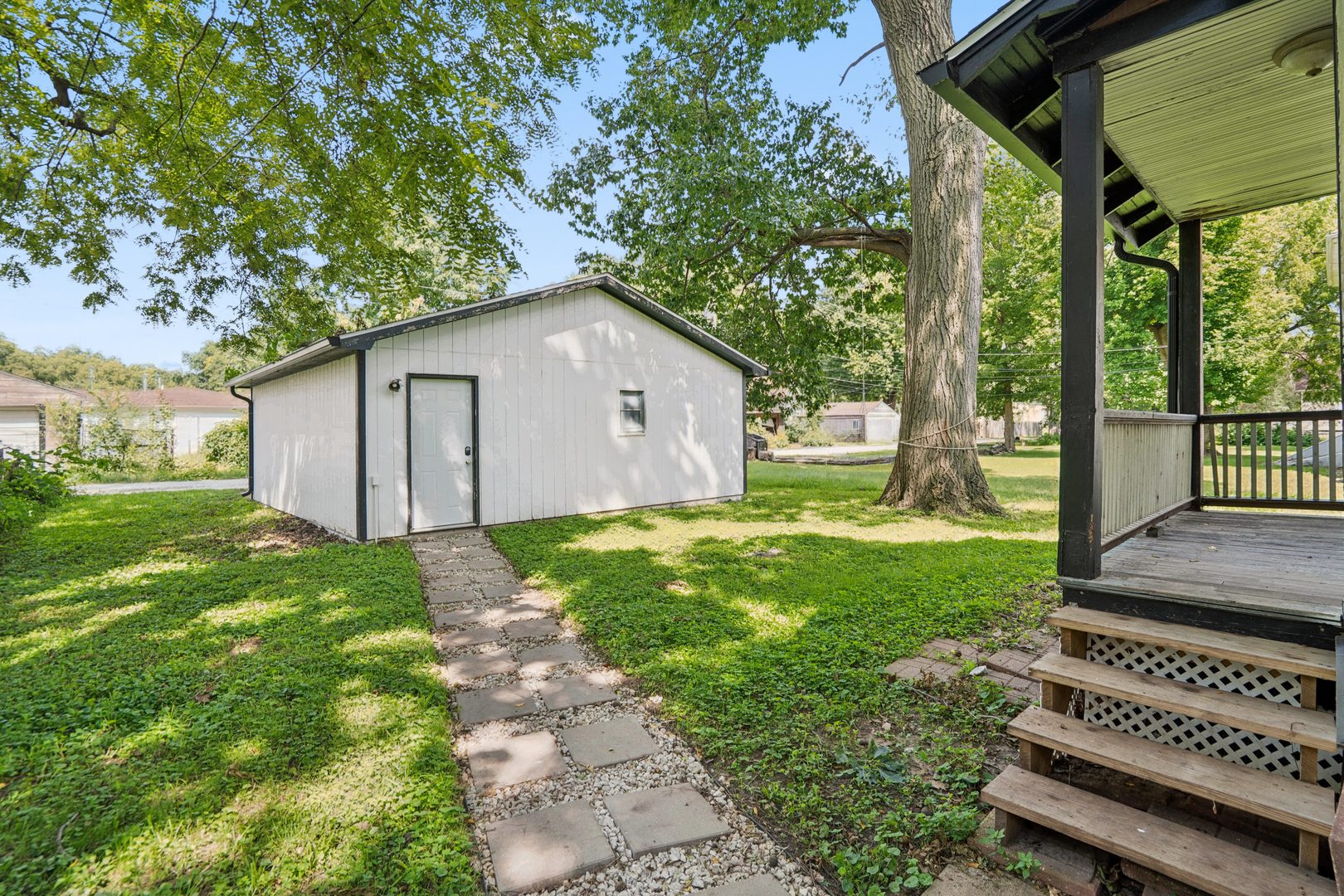 913 12th Avenue Property Photo 20