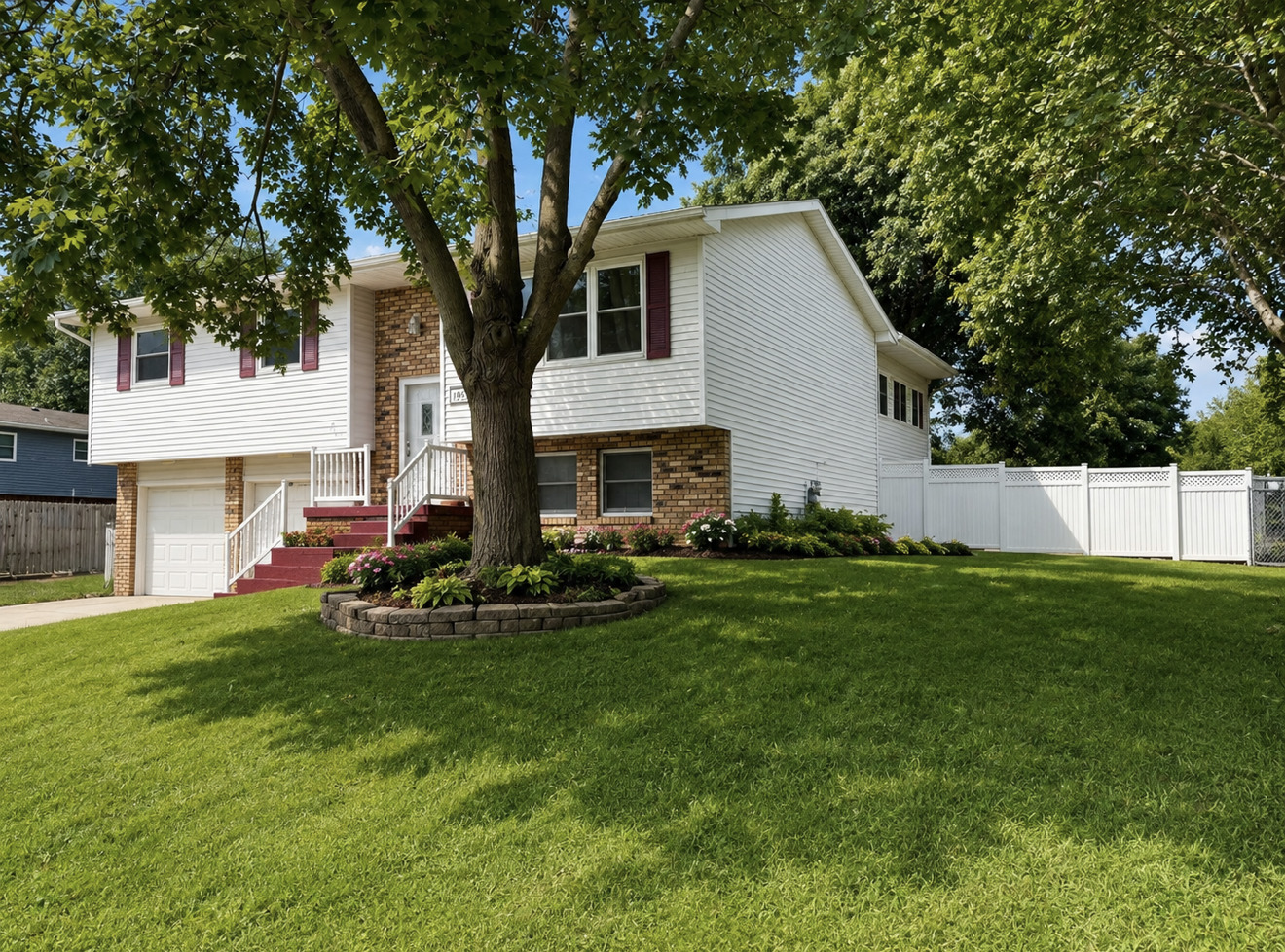 1059 Meadow Lane Property Photo 2