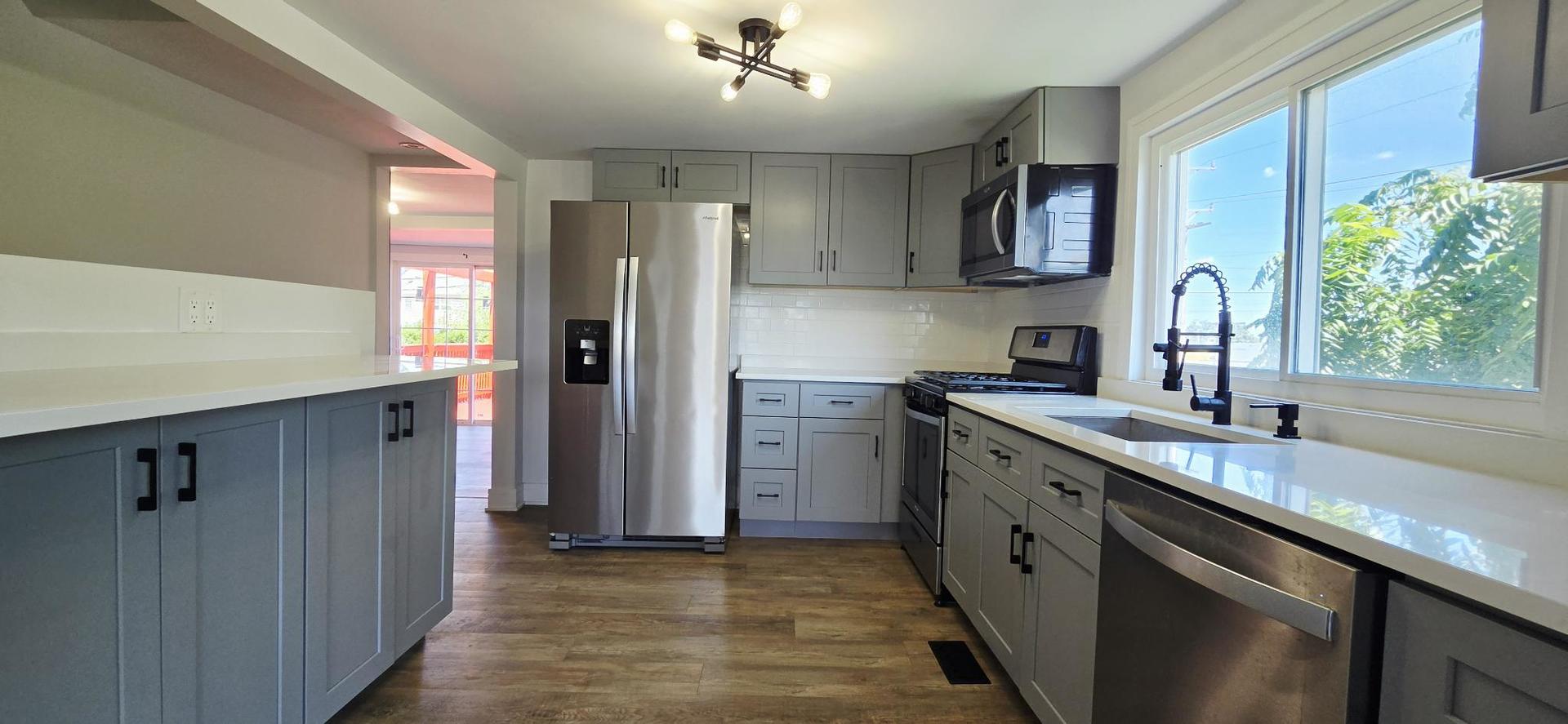 7000 W 71st Place Property Photo 11