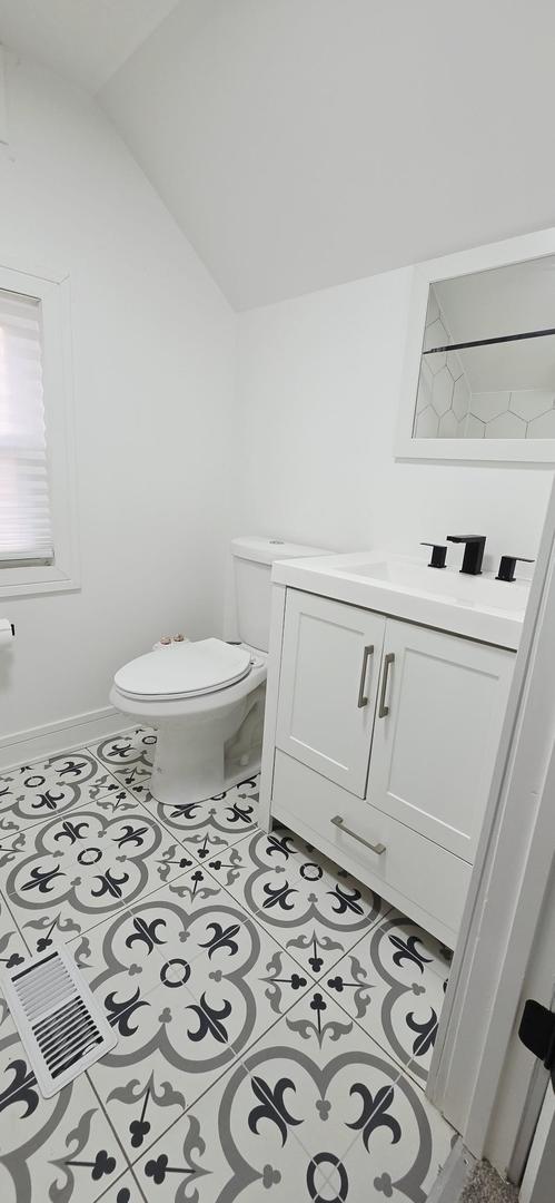7000 W 71st Place Property Photo 39