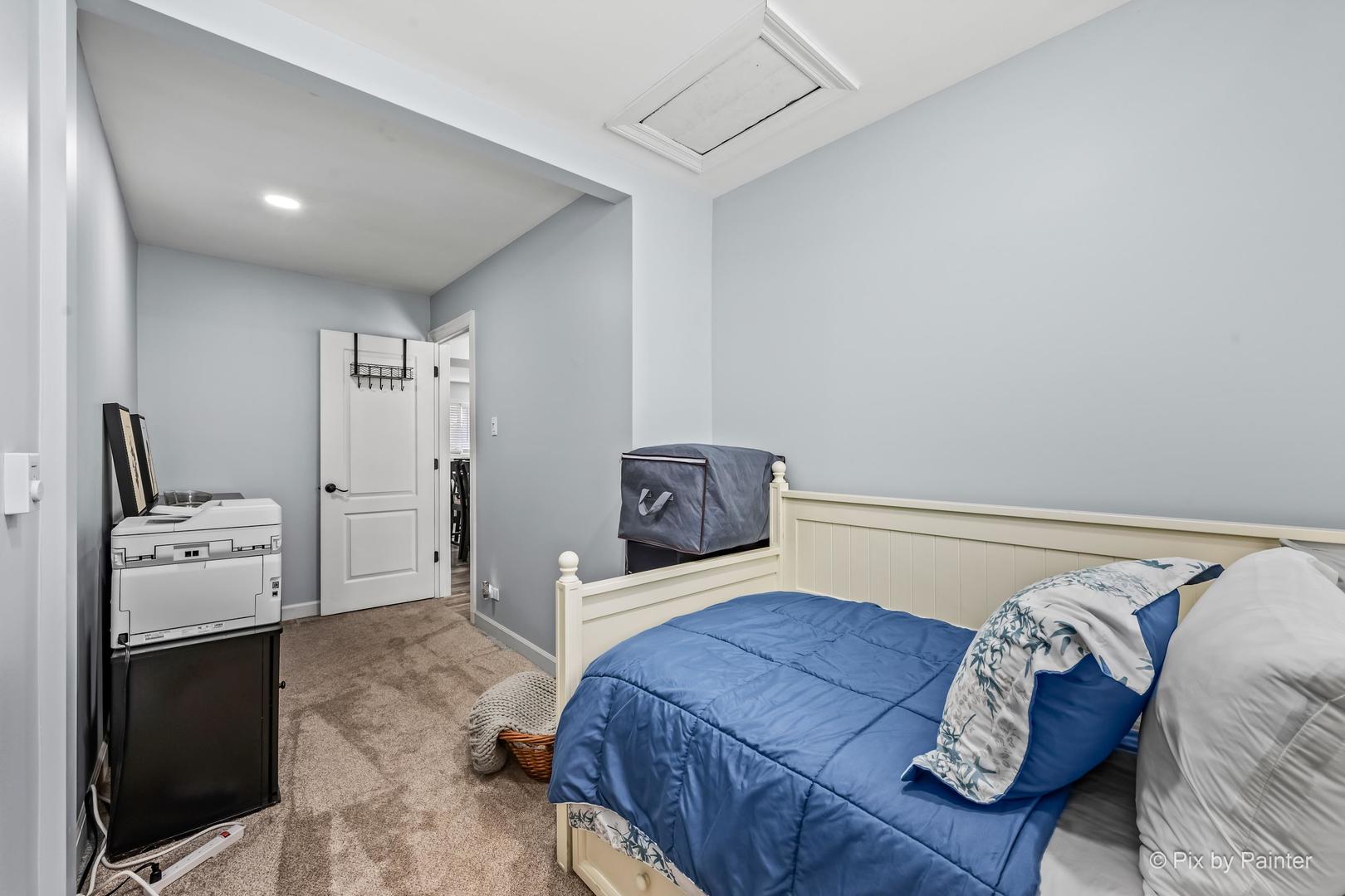 12741262 Property Photo 11